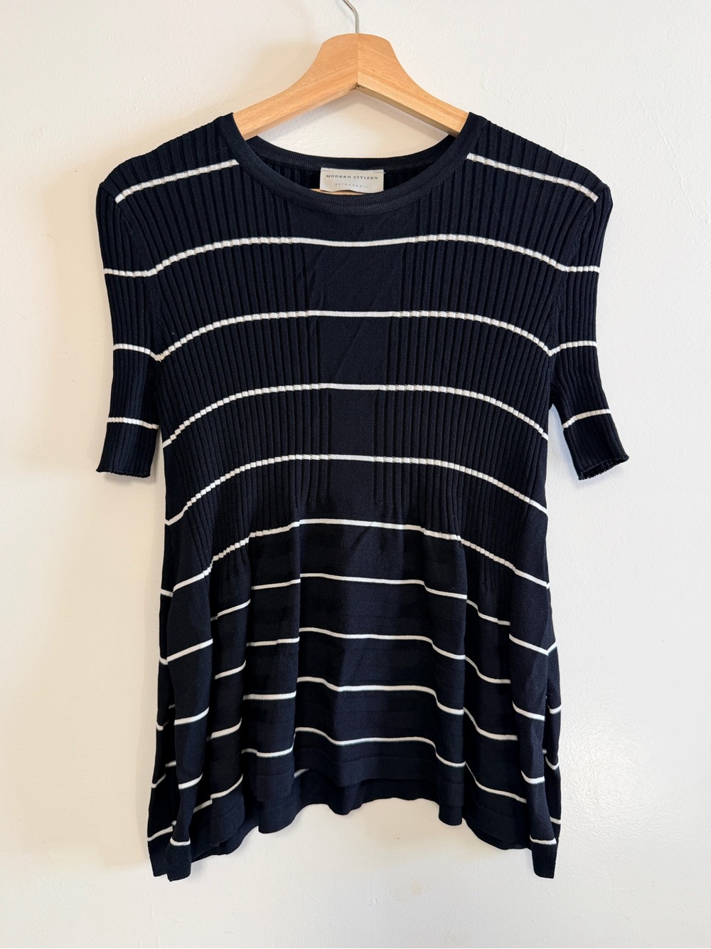Modern Citizen Black White Strep Babydoll Shortsleeve Top XS Capsule Wardrobe